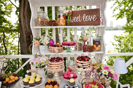 catering_decoratie_bruiloft_buiten