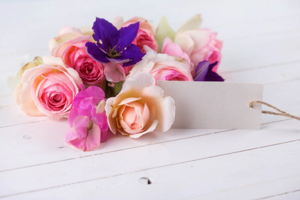 trouwbedankje_kaartje_bloemen